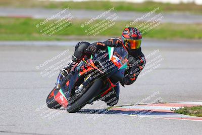 media/Jan-20-2023-Fastrack Riders (Fri) [[f2ad32aba3]]/Level 3/session 4 turn 6/